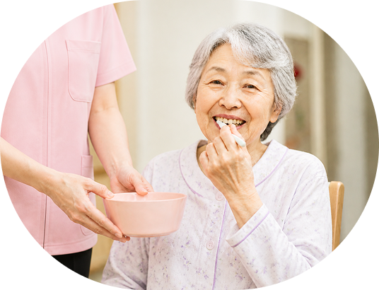 歯みがきや洗顔を済ませ、就寝の準備をする様子