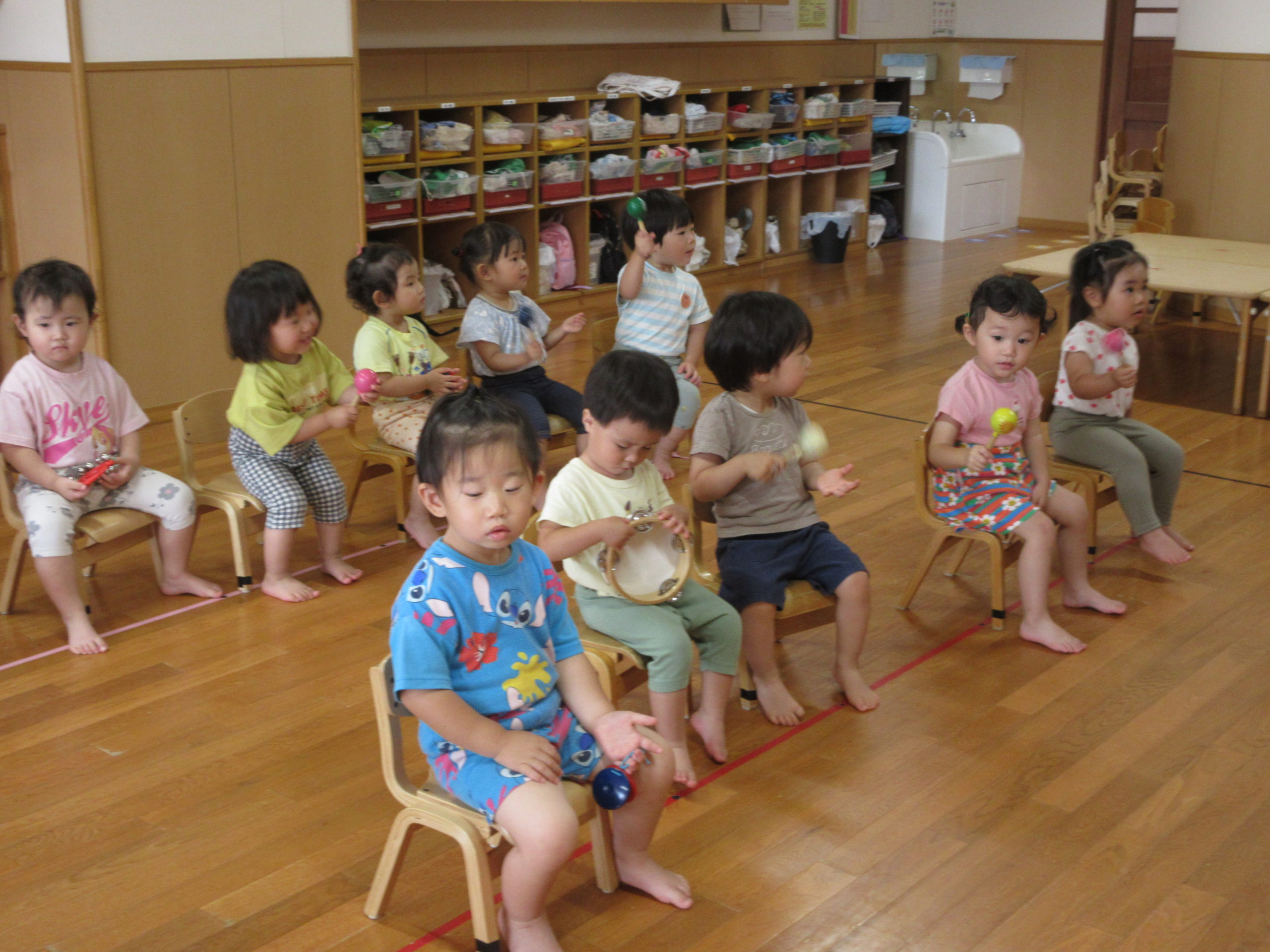 楽器遊びをしたよ！～2歳児・すいーとぴー組～