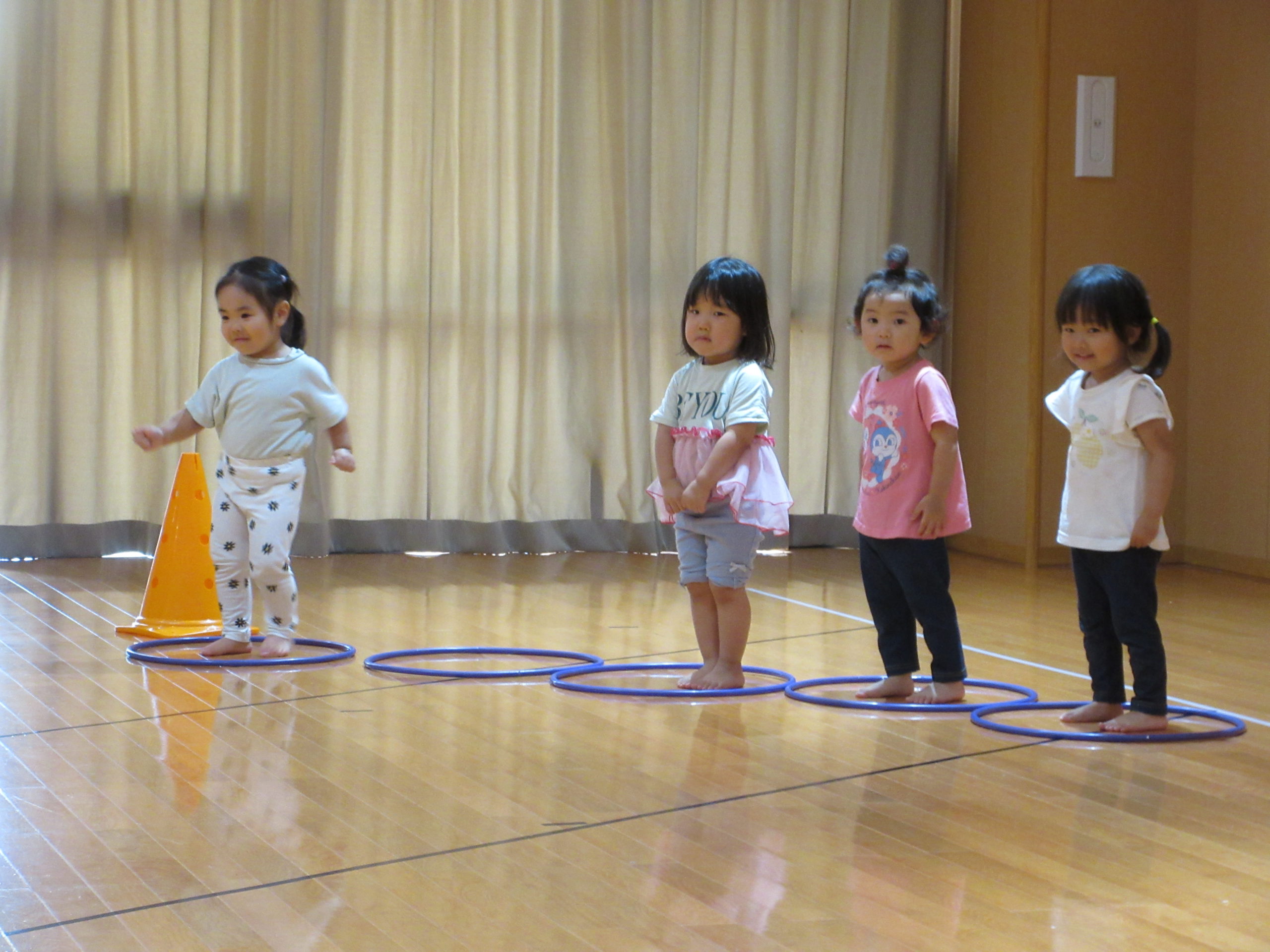 かけっこをしました！【２歳児・すいーとぴー組】