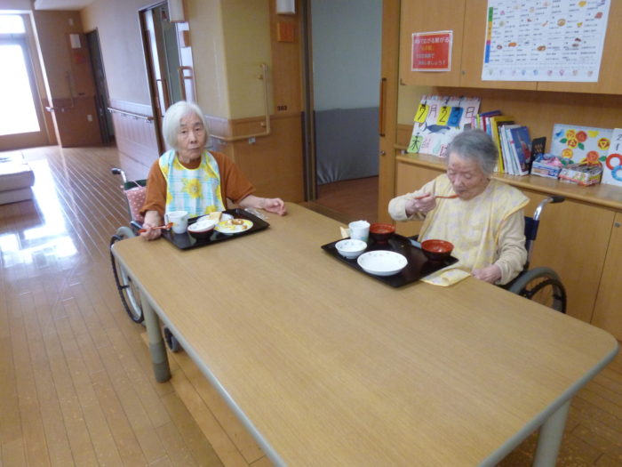 アーバンケア御厨　特別養護老人ホーム　食事の様子　日々の様子　施設での楽しみ