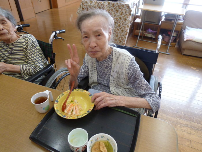 アーバンケア御厨　散らし寿司　入居者様に人気のメニュー　東大阪市　特別養護老人ホーム